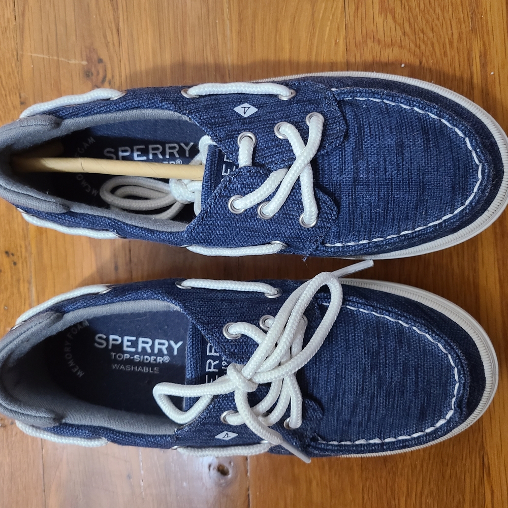 Sperry Blue Boat Shoes with White Laces and Rubber Sole